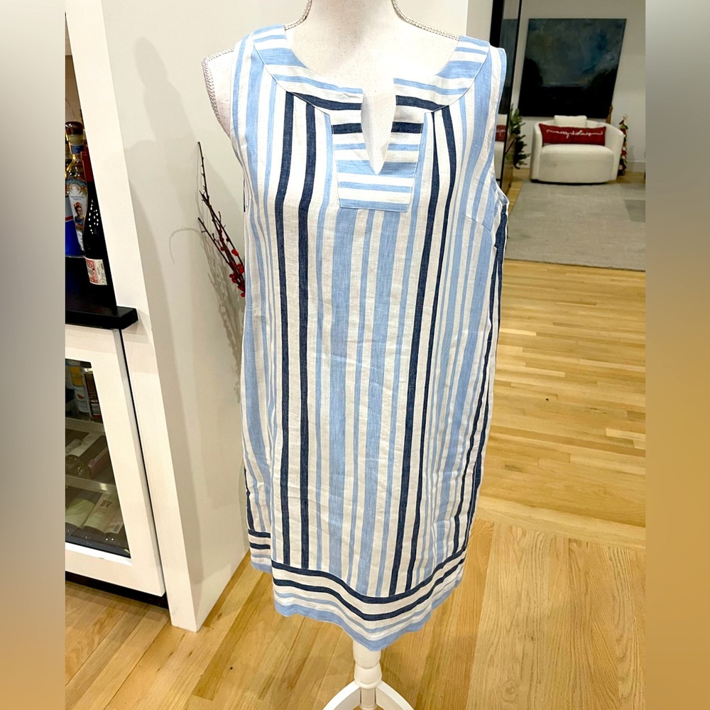 Linen dress